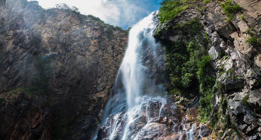 Ruta de las Cascadas del Río Faro Ruta de las Cascadas del Río Faro